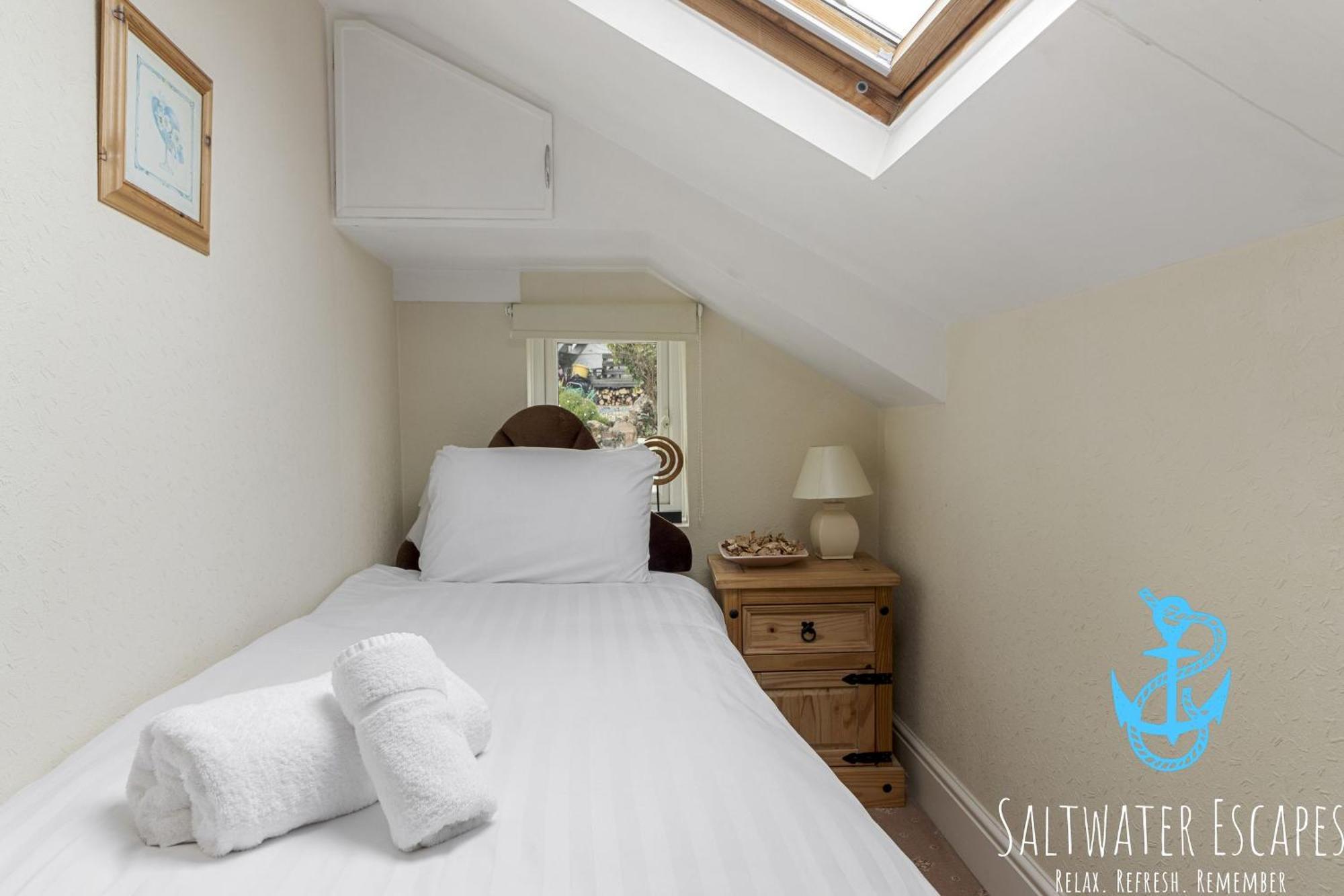 Sea Spray Villa, Brixham Exterior photo