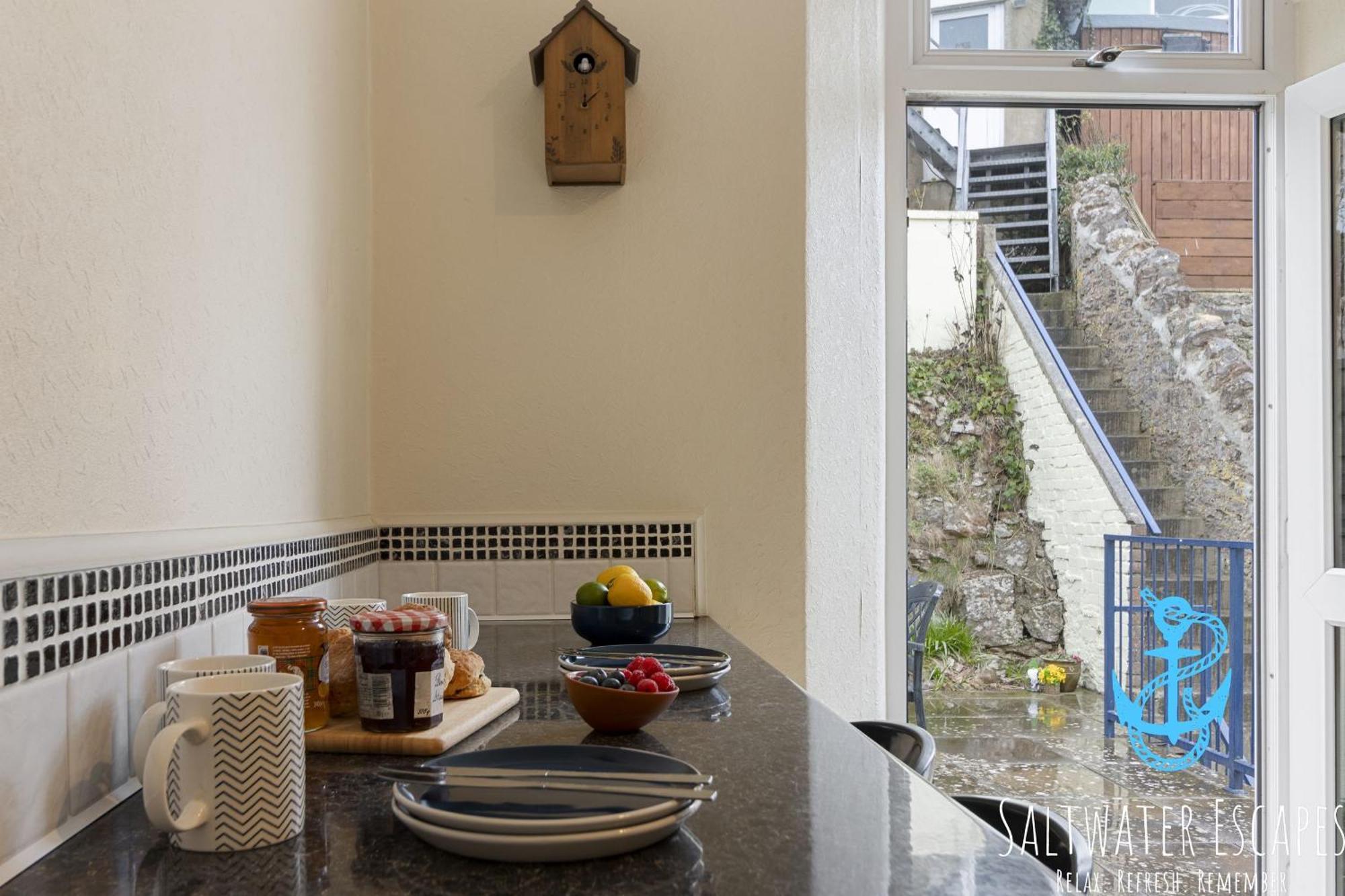 Sea Spray Villa, Brixham Exterior photo